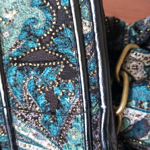 Aldo Mini Purse Gorgeous Print Colors,Sparkly & brass hardware / Leather Details - Picture 13 of 17